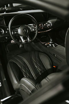 Interior de coche impecable tras usar VORTIX V9 Pro